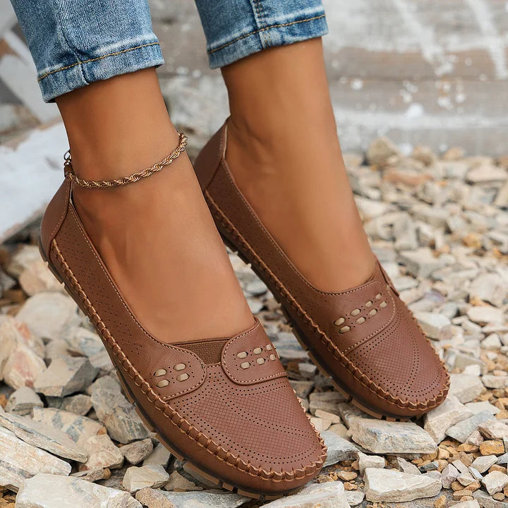 Gerdien™ | Women’s Flat Orthopedic Shoes