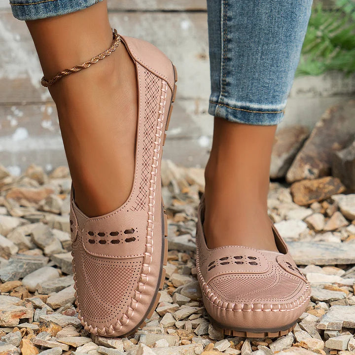 Gerdien™ | Women’s Flat Orthopedic Shoes