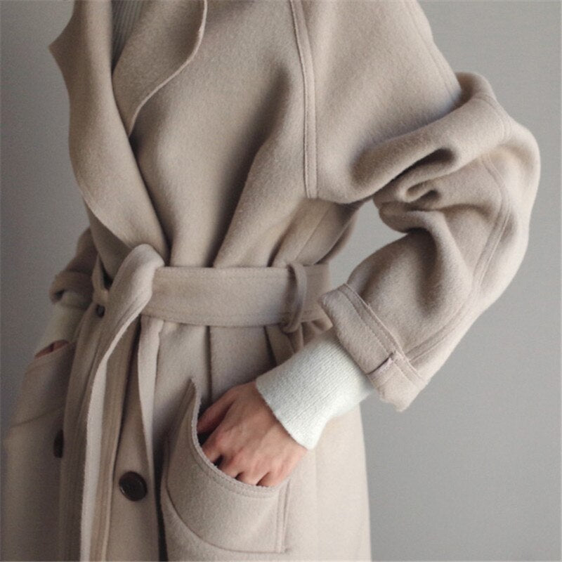Thaloria – Long Cashmere Coat