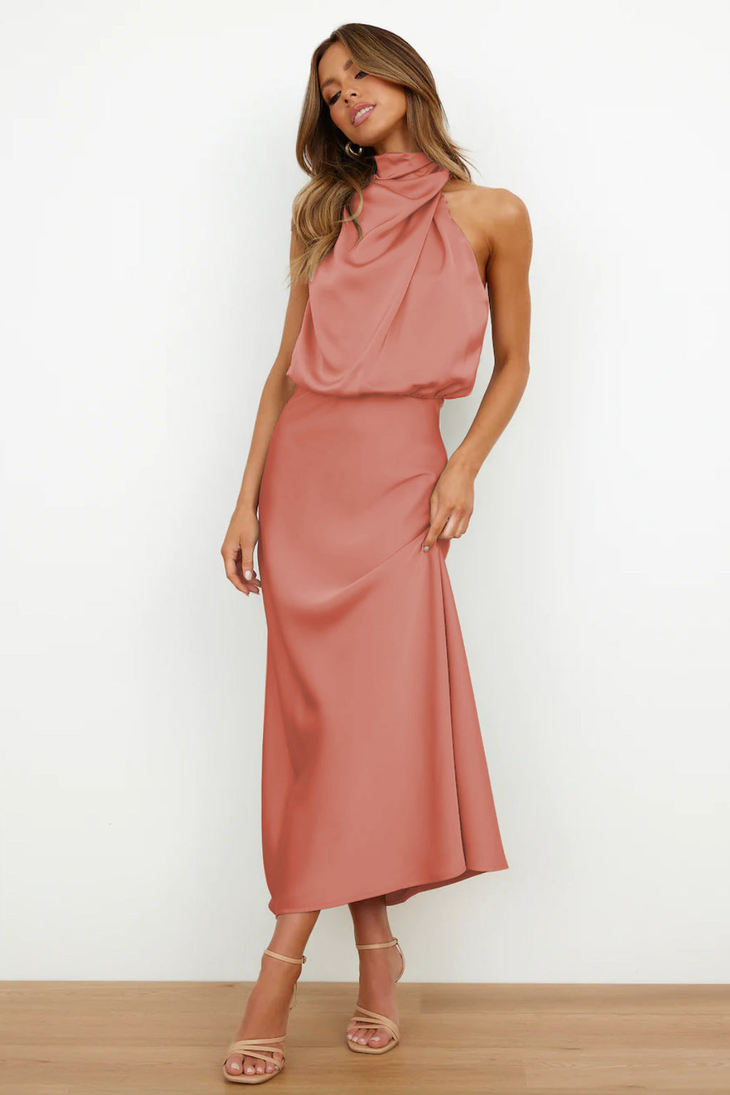 HANNAH | ELEGANT HALTER-NECK MIDI DRESS