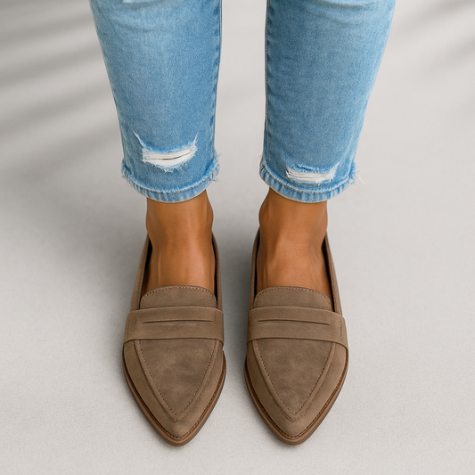 Elira | Suede Pointed-Toe Loafers