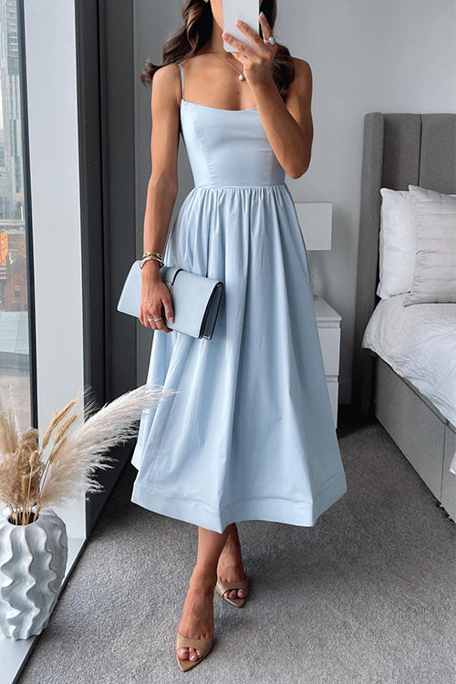 Calina – Flared Square Neck Midi Dress