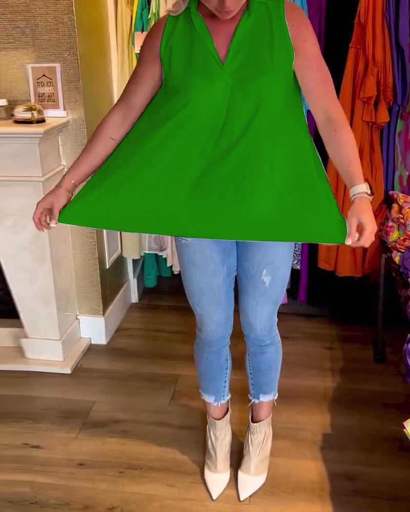 LalunaFrill – Sleeveless Top with Ruffles and Lapels