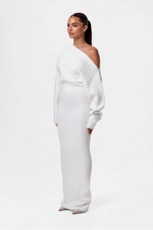 Mirelda – Off-Shoulder Sweater Dress