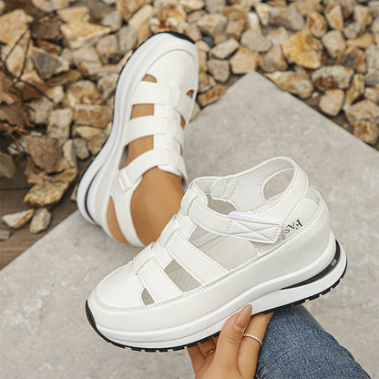 Elise Hart | Comfortable Everyday Sandals