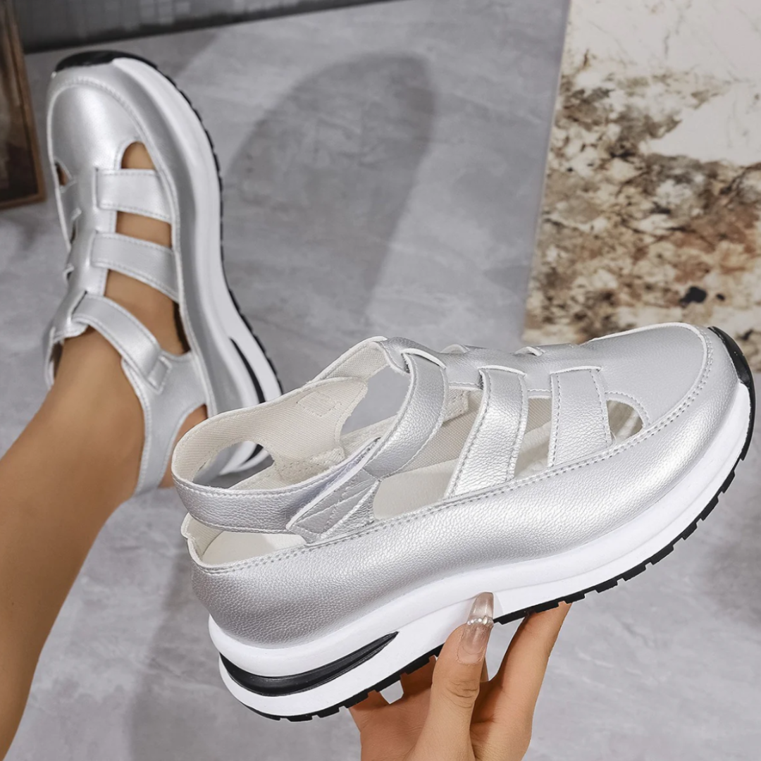 Elise Hart | Comfortable Everyday Sandals