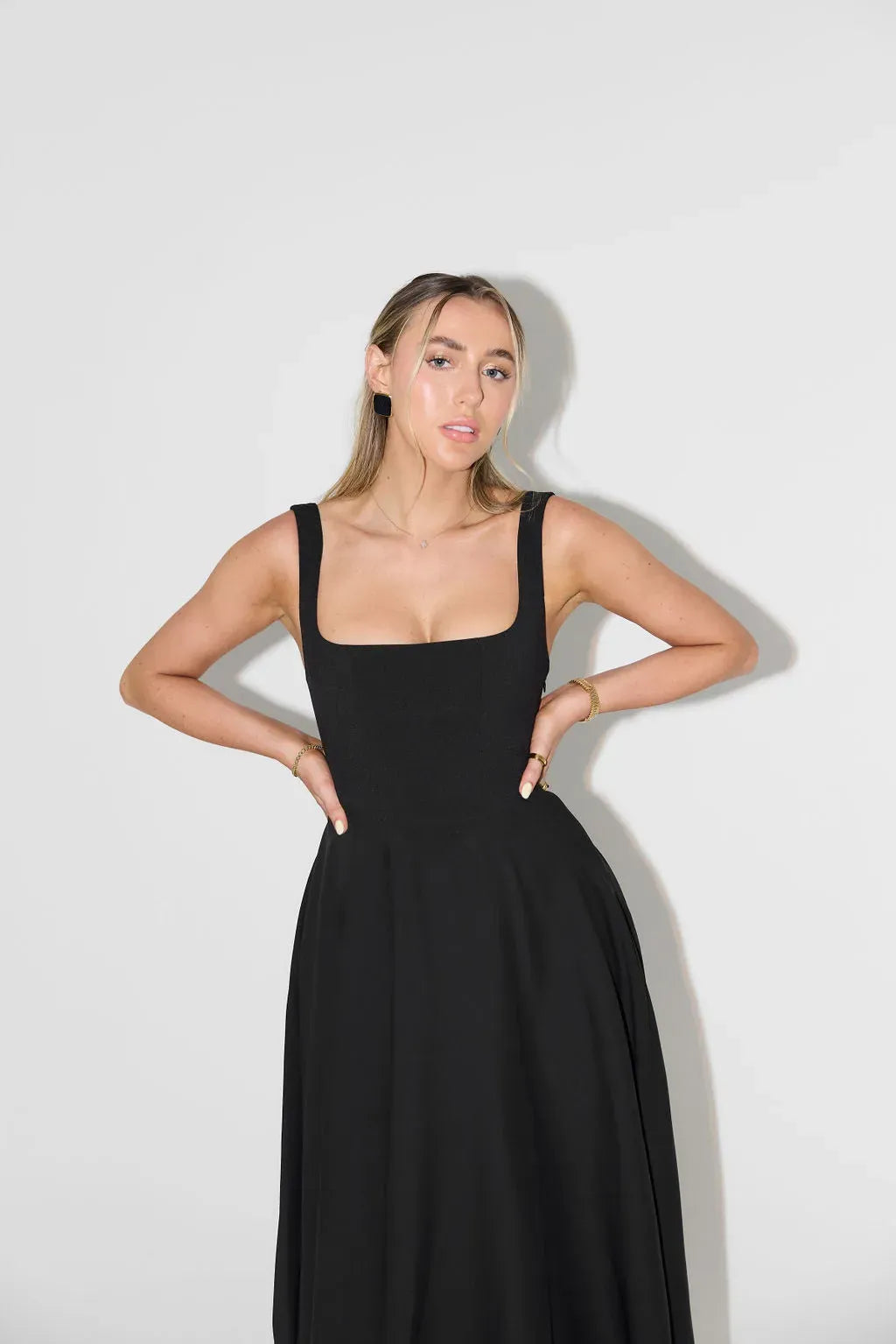 YARA-BELLE | HIGH-WAISTED MIDI DRESS