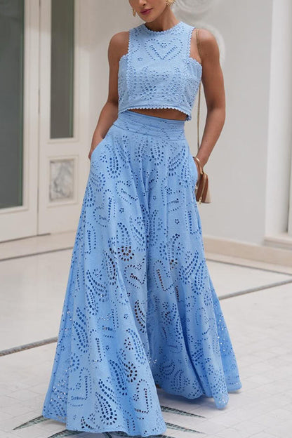 Amelisse – Romantic Two-Piece Lace Set