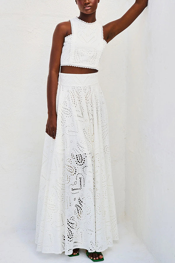Amelisse – Romantic Two-Piece Lace Set
