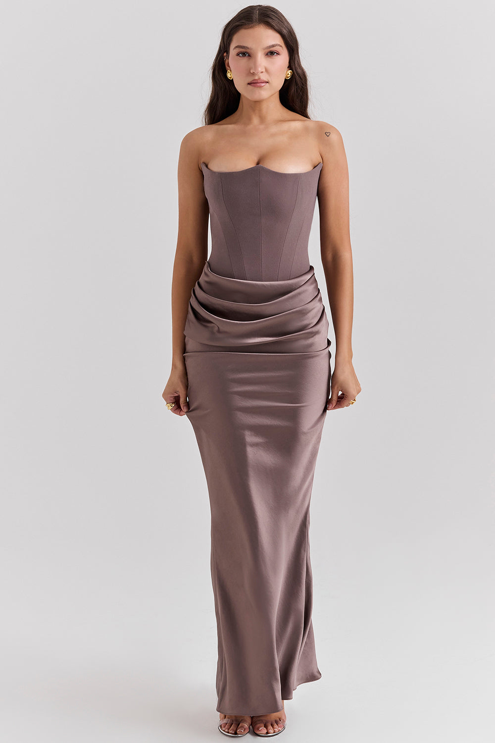 LinaÉlégance – Elegant Maxi Dress
